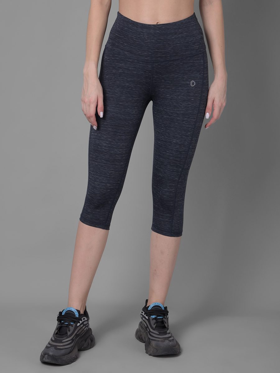 Dollar Women's Microfiber Anti-Bacterial Elastane Stretch Sports Capri